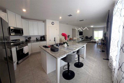 Villa ou maison à vendre à Davenport, Floride: 3 chambres, 156.08 m2 № 1955736 - photo 25