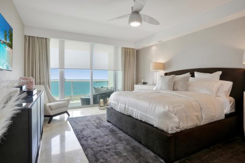 Condo in Miami, Florida, 3 bedrooms  № 1732154 - photo 13