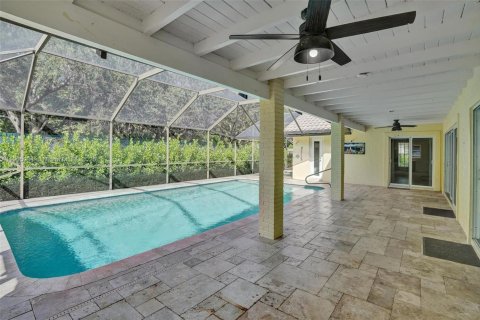 Villa ou maison à louer à Boca Raton, Floride: 4 chambres, 232.16 m2 № 1957282 - photo 18
