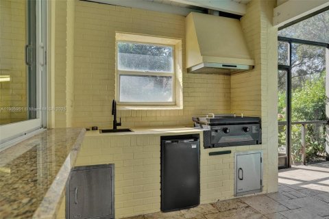 Villa ou maison à louer à Boca Raton, Floride: 4 chambres, 232.16 m2 № 1957282 - photo 20