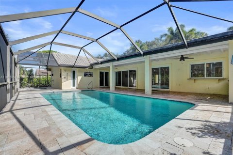 Villa ou maison à louer à Boca Raton, Floride: 4 chambres, 232.16 m2 № 1957282 - photo 15