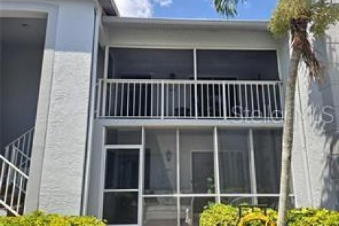 Condominio en alquiler en Bradenton, Florida, 2 dormitorios, 120.03 m2 № 1736773 - foto 1