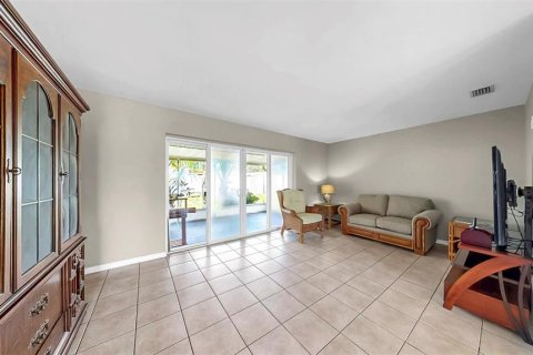Купить виллу или дом в Семинол, Флорида 7 комнат, 85.93м2, № 1801489 - фото 18