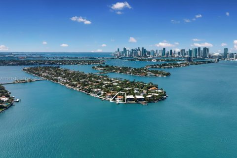 Купить виллу или дом в Майами-Бич, Флорида 4 спальни, 410.63м2, № 2049193 - фото 5