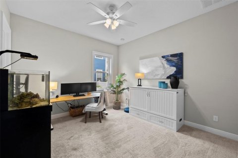 House in Tampa, Florida 5 bedrooms, 393.91 sq.m. № 1818890 - photo 23