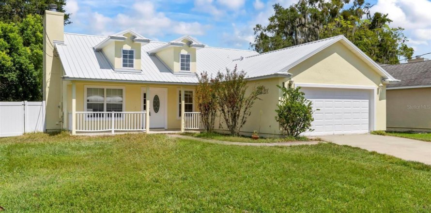 Casa en Hastings, Florida 3 dormitorios, 133.59 m2 № 772697