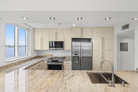 Copropriété à vendre à Miami Beach, Floride: 2 chambres, 106.56 m2 № 2033959 - photo 14