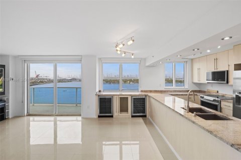 Copropriété à vendre à Miami Beach, Floride: 2 chambres, 106.56 m2 № 2033959 - photo 9