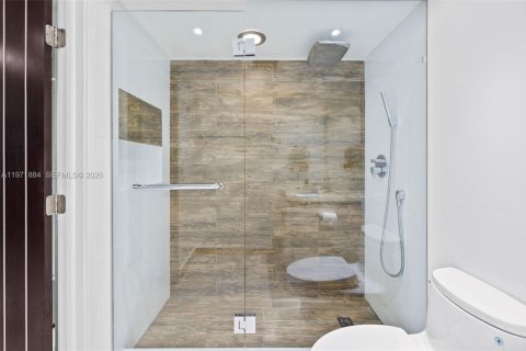Copropriété à vendre à Miami Beach, Floride: 2 chambres, 106.56 m2 № 2033959 - photo 27