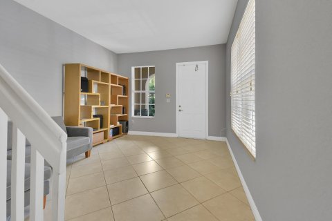 Touwnhouse à vendre à Coconut Creek, Floride: 3 chambres, 168.9 m2 № 2270880 - photo 5