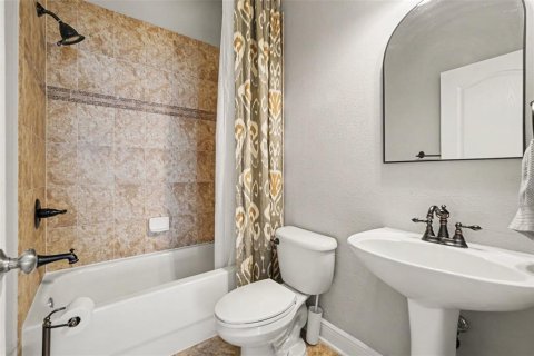 Villa ou maison à vendre à Dover, Floride: 5 chambres, 259.38 m2 № 2312463 - photo 14