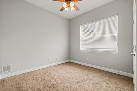 Villa ou maison à vendre à Dover, Floride: 5 chambres, 259.38 m2 № 2312463 - photo 22