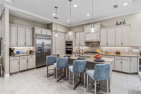 House in Winter Garden, Florida 4 bedrooms, 336.68 sq.m. № 1772834 - photo 6