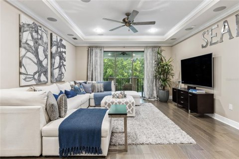 House in Winter Garden, Florida 4 bedrooms, 336.68 sq.m. № 1772834 - photo 22