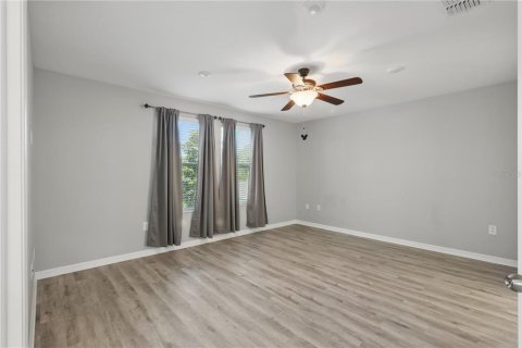 House in Winter Garden, Florida 4 bedrooms, 189.71 sq.m. № 1749713 - photo 12