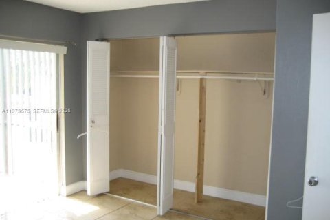 Copropriété à louer à Miami, Floride: 1 chambre, 51.56 m2 № 2268746 - photo 11
