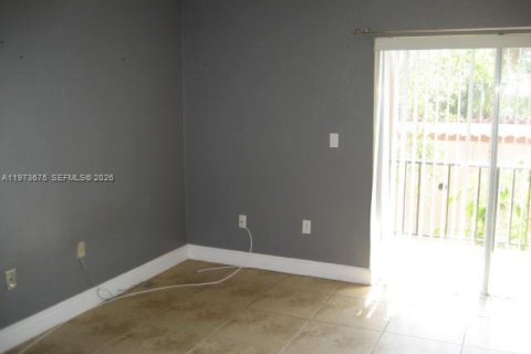 Copropriété à louer à Miami, Floride: 1 chambre, 51.56 m2 № 2268746 - photo 10