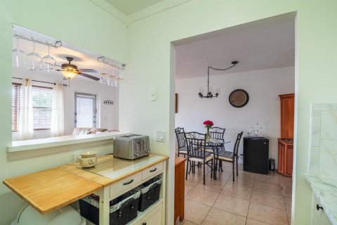 Condominio en venta en West Palm Beach, Florida, 1 dormitorio, 68.56 m2 № 2190683 - foto 17