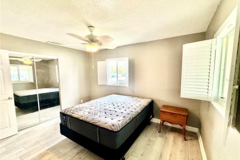 Casa en venta en Hudson, Florida, 2 dormitorios, 109.53 m2 № 1910692 - foto 13