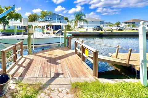 Casa en venta en Hudson, Florida, 2 dormitorios, 109.53 m2 № 1910692 - foto 23
