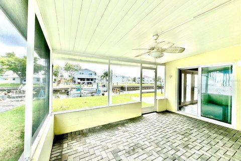 Casa en venta en Hudson, Florida, 2 dormitorios, 109.53 m2 № 1910692 - foto 21