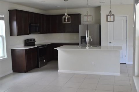 Casa en alquiler en Kissimmee, Florida, 4 dormitorios, 174.28 m2 № 2096394 - foto 15
