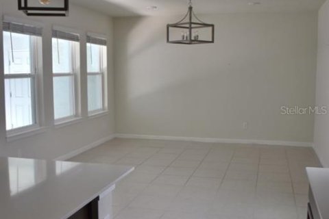 Casa en alquiler en Kissimmee, Florida, 4 dormitorios, 174.28 m2 № 2096394 - foto 17