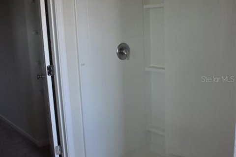 Casa en alquiler en Kissimmee, Florida, 4 dormitorios, 174.28 m2 № 2096394 - foto 23