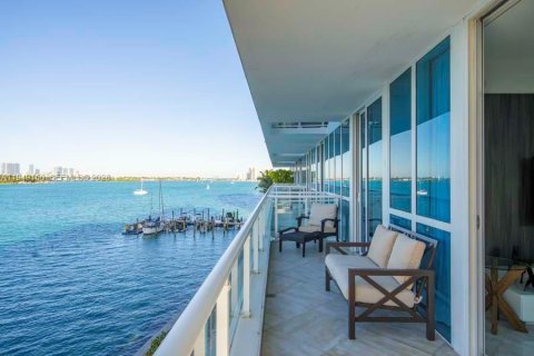 Copropriété à louer à Miami Beach, Floride: 2 chambres, 116.31 m2 № 2153016 - photo 7