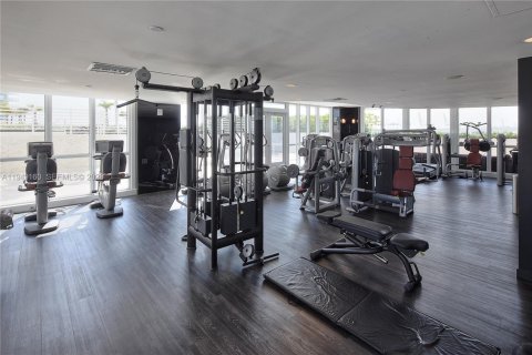 Copropriété à louer à Miami Beach, Floride: 2 chambres, 116.31 m2 № 2153016 - photo 29