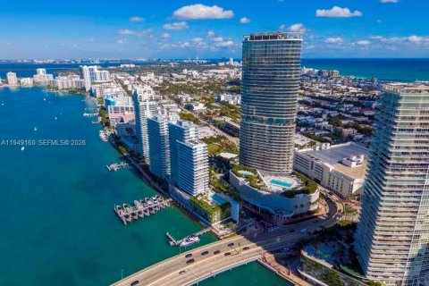 Copropriété à louer à Miami Beach, Floride: 2 chambres, 116.31 m2 № 2153016 - photo 25