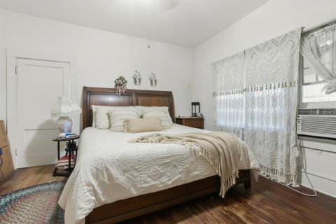 Villa ou maison à vendre à Haines City, Floride: 4 chambres, 198.44 m2 № 2096606 - photo 14