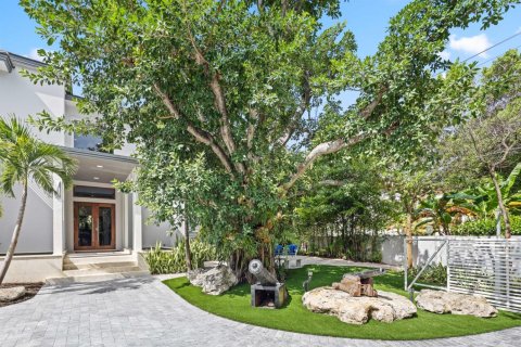 Casa en venta en Fort Lauderdale, Florida, 5 dormitorios, 638.98 m2 № 2191863 - foto 5