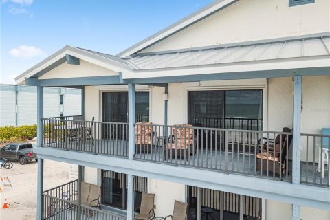 Copropriété à vendre à Holmes Beach, Floride: 3 chambres, 144.28 m2 № 2399040 - photo 2
