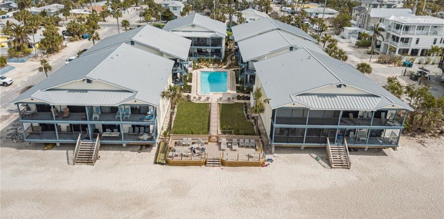 Condo à Holmes Beach, Floride, 3 chambres № 2399040