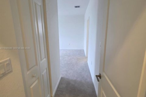 House in Homestead, Florida 5 bedrooms № 1994598 - photo 12