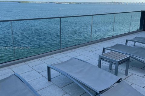 Condominio en venta en Miami, Florida, 1 dormitorio, 70.61 m2 № 2003657 - foto 26