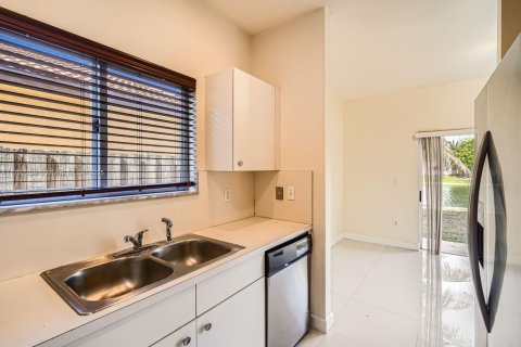 Casa en venta en Homestead, Florida, 3 dormitorios, 159.98 m2 № 1665074 - foto 7