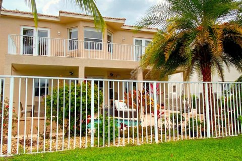 Casa en venta en Lake Worth, Florida, 4 dormitorios, 363.06 m2 № 2178397 - foto 10