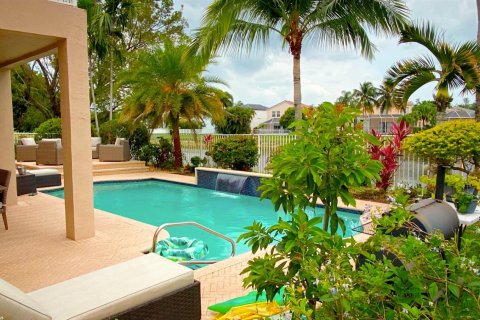 Casa en venta en Lake Worth, Florida, 4 dormitorios, 363.06 m2 № 2178397 - foto 7