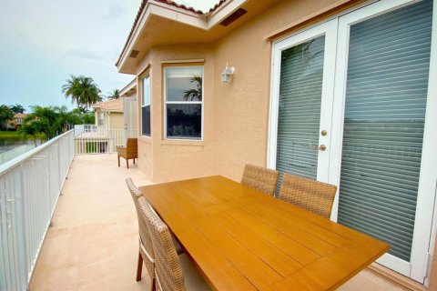 Casa en venta en Lake Worth, Florida, 4 dormitorios, 363.06 m2 № 2178397 - foto 16