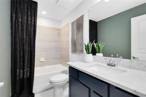 Townhouse in Orlando, Florida 4 bedrooms, 171.59 sq.m. № 2095726 - photo 28