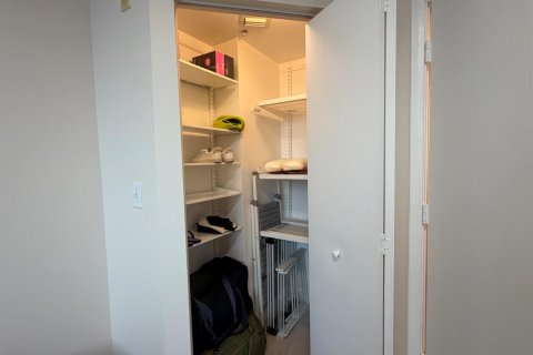 Apartamento en alquiler en Aventura, Florida, 2 dormitorios, 99.87 m2 № 2274410 - foto 14