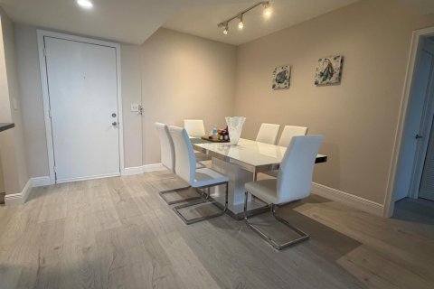 Apartamento en Aventura, Florida 2 dormitorios, 99.87 m2 № 2274410