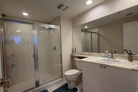 Apartamento en alquiler en Aventura, Florida, 2 dormitorios, 99.87 m2 № 2274410 - foto 11