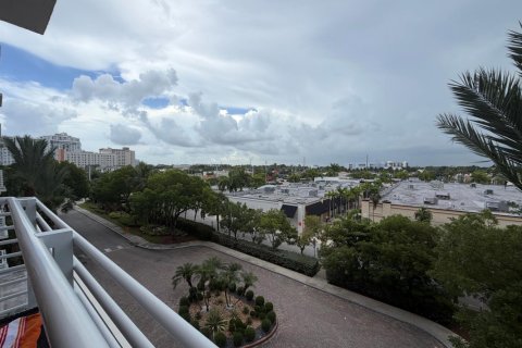 Apartamento en alquiler en Aventura, Florida, 2 dormitorios, 99.87 m2 № 2274410 - foto 15