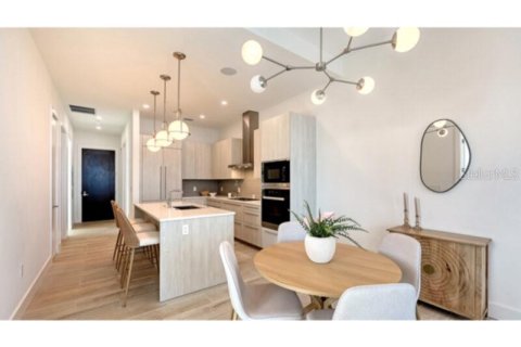 Condominio en alquiler en Sarasota, Florida, 2 dormitorios, 104.24 m2 № 2283387 - foto 6