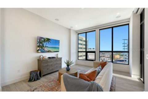 Condominio en alquiler en Sarasota, Florida, 2 dormitorios, 104.24 m2 № 2283387 - foto 12