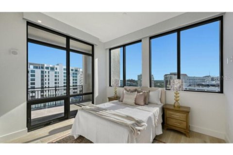 Condominio en alquiler en Sarasota, Florida, 2 dormitorios, 104.24 m2 № 2283387 - foto 17