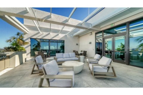 Condominio en alquiler en Sarasota, Florida, 2 dormitorios, 104.24 m2 № 2283387 - foto 27